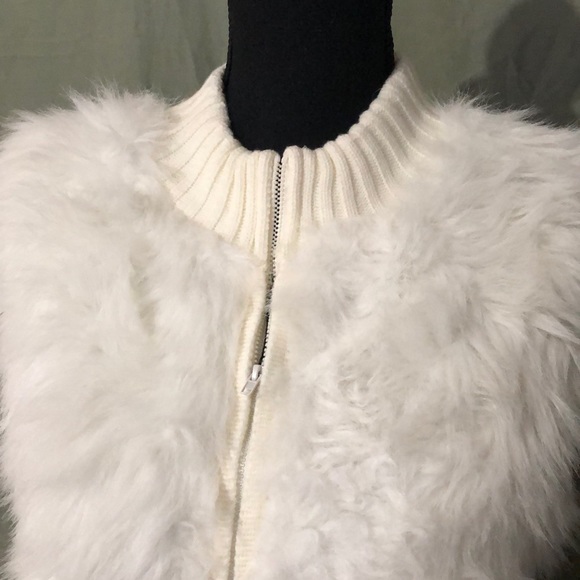 Faux fur sweater vest - Picture 3 of 5